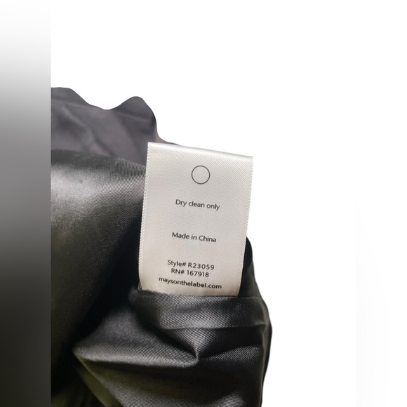 Mayson the Label New Ponte Button Front Vest Black Size Large - Picture 6 of 7